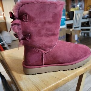 UGG Women's Berry Suede Winter Boots